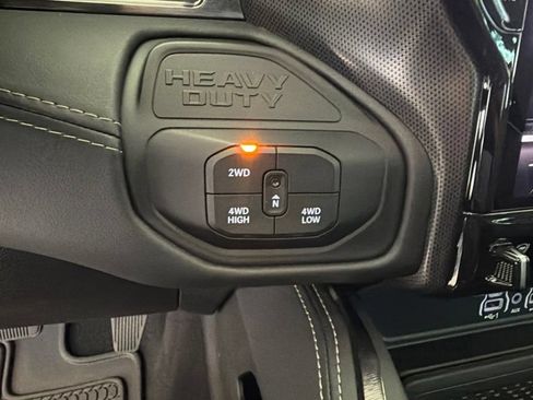 Used 2026 RAM 2500 Limited AWD/4WD image 61