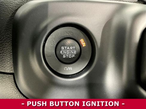 Used 2021 Jeep Wrangler Unlimited Sport AWD/4WD image 38