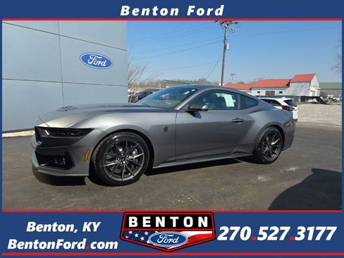 New 2026 Ford Mustang Dark Horse RWD image 1