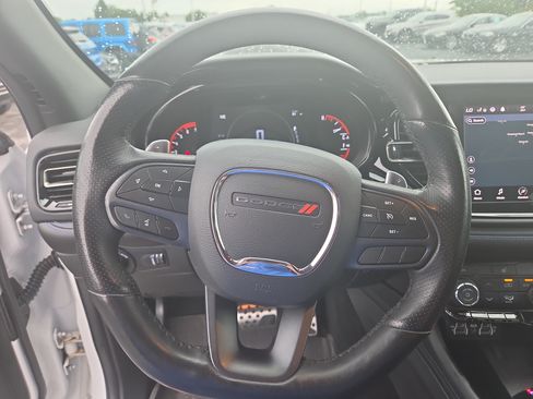 Used 2022 Dodge Durango R/T w/ Tow 'N Go Package AWD/4WD image 3