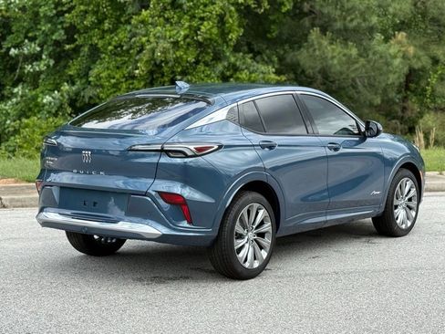 New 2026 Buick Envista Avenir FWD image 12