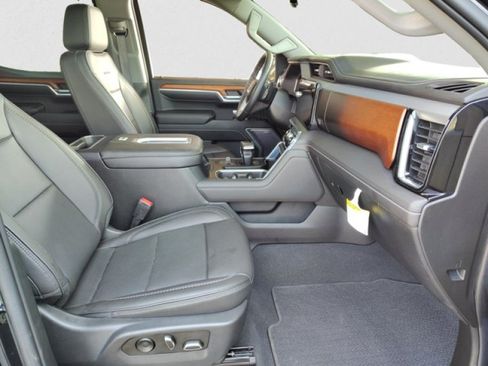 Used 2022 GMC Sierra 1500 Denali w/ Denali Reserve Package AWD/4WD image 20
