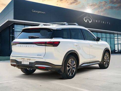 Certified 2026 INFINITI QX60 Luxe w/ Cargo Package FWD image 5