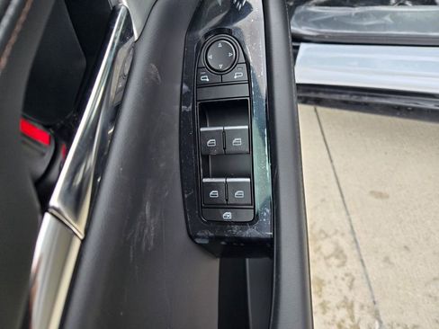 New 2026 MAZDA MAZDA3 Hatchback w/Premium Plus Pkg image 23