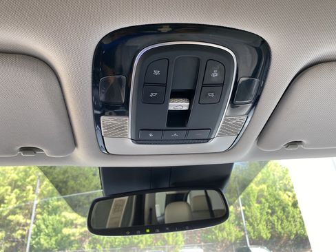 Used 2022 Hyundai Palisade SEL w/ Premium Package FWD image 32