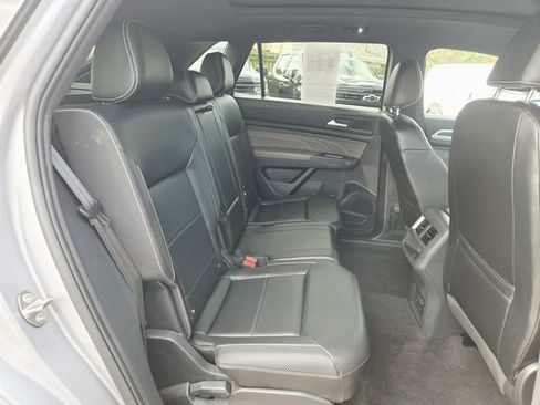 Used 2021 Volkswagen Atlas Cross Sport SEL AWD/4WD image 12