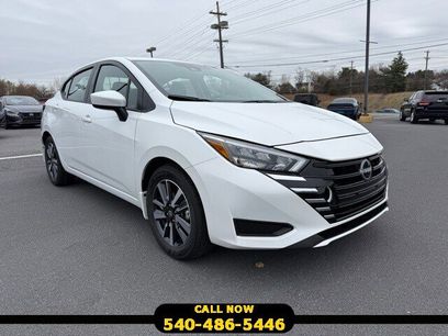 New 2025 Nissan Versa SV w/ Trunk Package