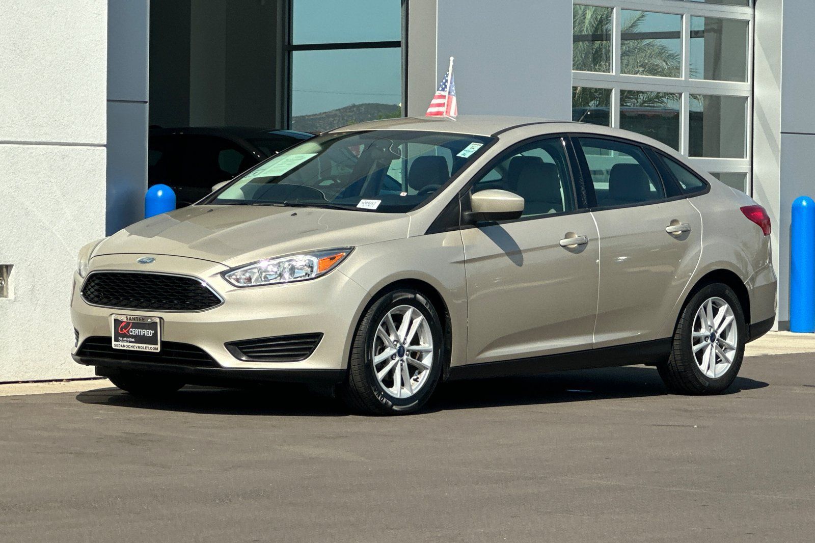 Used 2018 Ford Focus SE FWD image 8