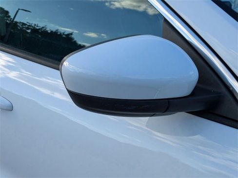 Used 2020 Ford Escape SE image 12