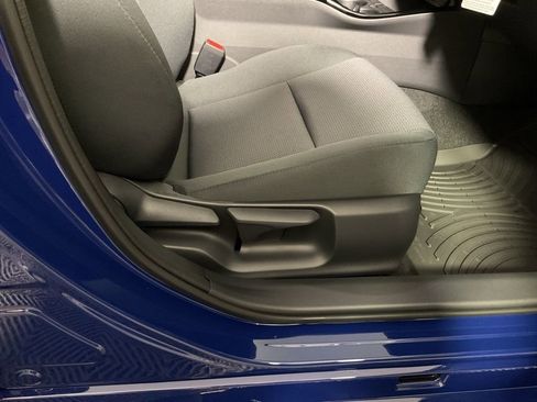 New 2026 Toyota Prius LE image 37