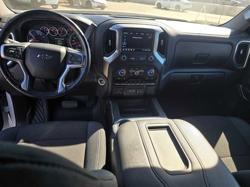 Used 2022 Chevrolet Silverado 1500 LT Trail Boss w/ Convenience Package II image 20