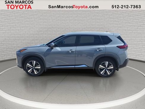 Used 2021 Nissan Rogue SL w/ Premium Package image 8