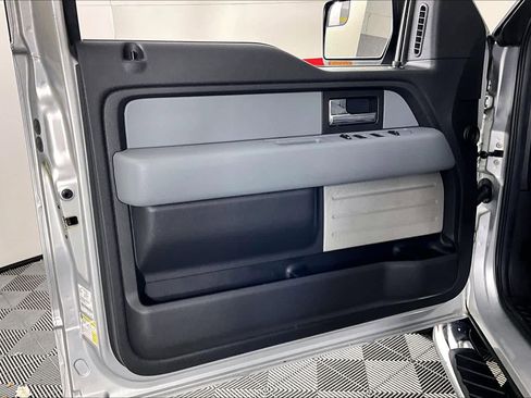 Used 2014 Ford F150 XLT w/ Equipment Group 302A Luxury image 18