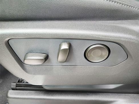 New 2026 GMC Sierra 1500 SLT w/ SLT Premium Plus Package image 20