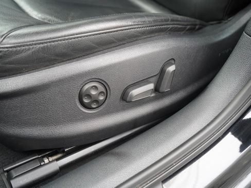 Used 2016 Audi A3 e-tron Premium Plus w/ Premium Plus Package image 20