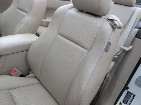 Used 2006 Toyota Solara SLE image 40