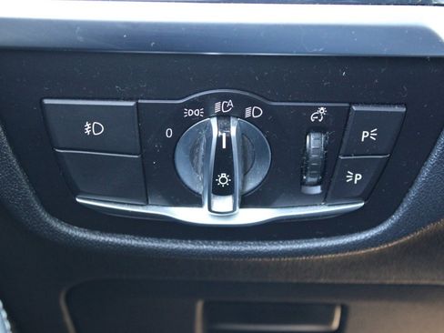 Used 2019 BMW X3 sDrive30i w/ Driving Assistance Package image 12