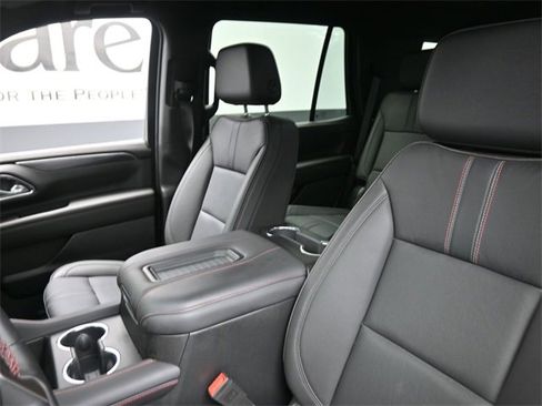 Used 2024 Chevrolet Tahoe RST w/ RST Performance Edition image 16