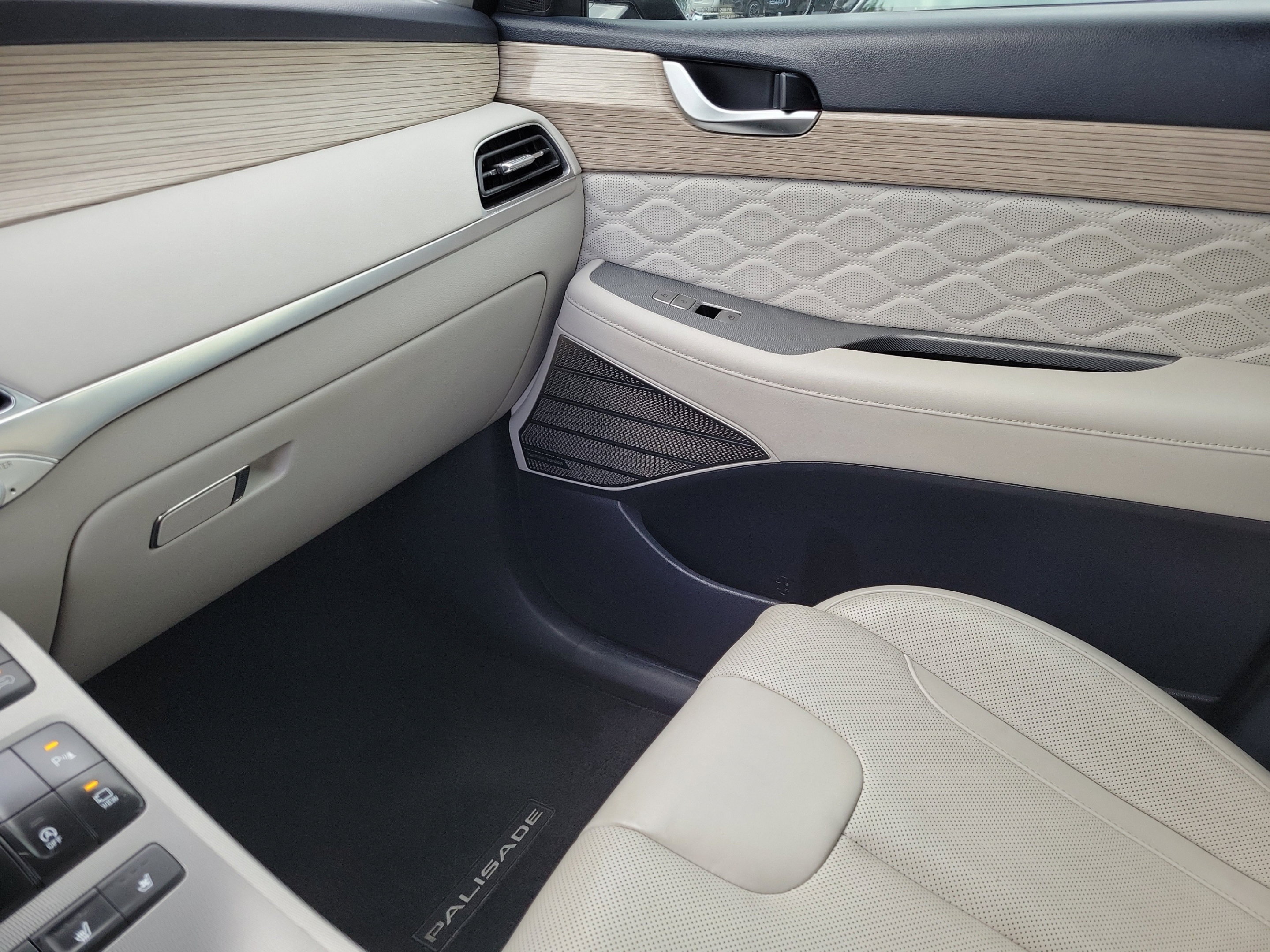 Used 2022 Hyundai Palisade Calligraphy FWD image 21