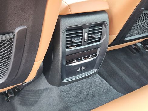 Used 2023 BMW 330i Sedan image 31