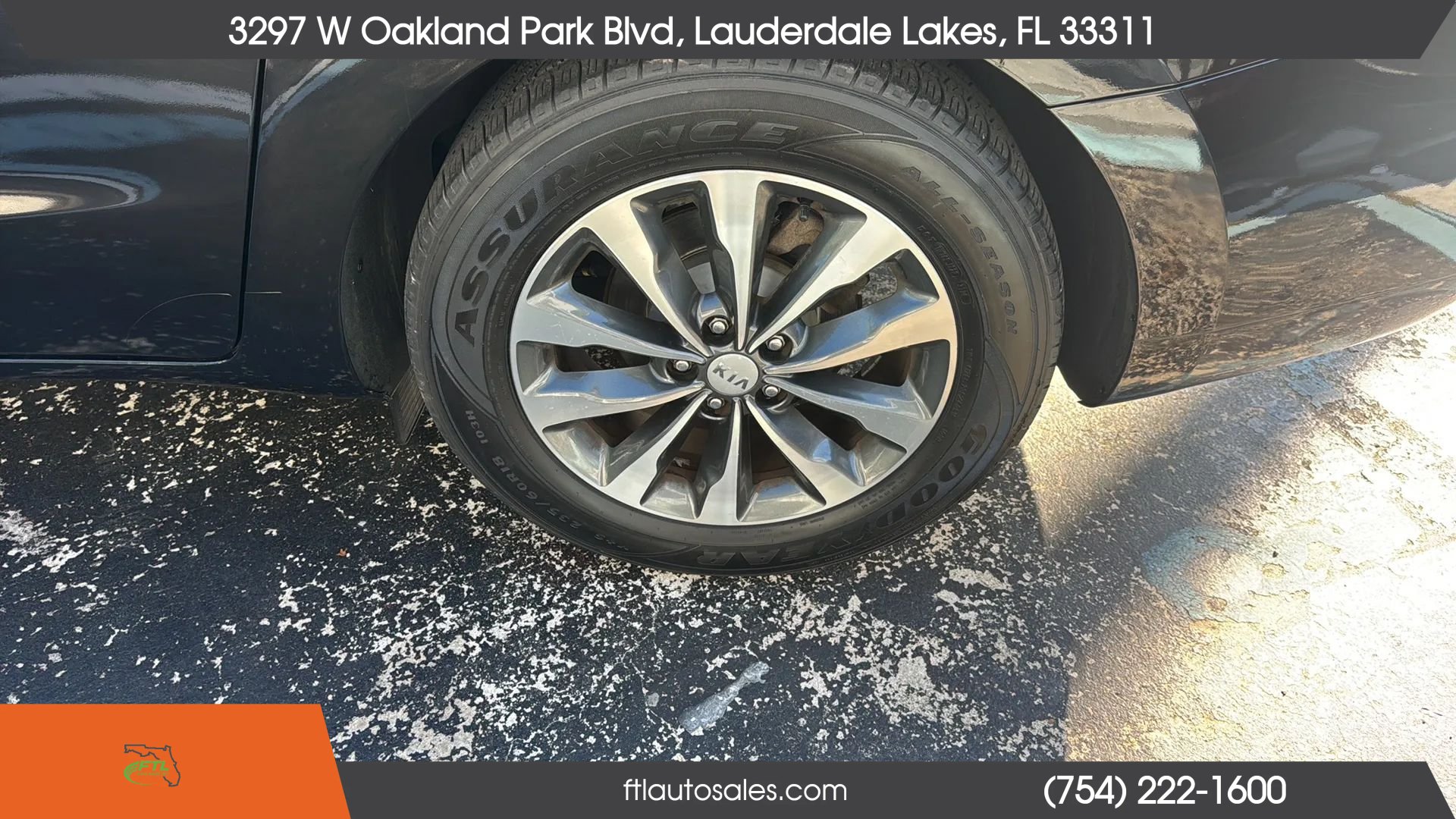 Used 2016 Kia Sedona SX FWD image 13