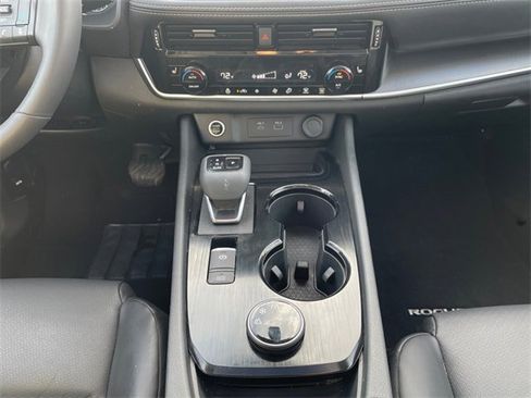 Certified 2023 Nissan Rogue SV w/ SV Premium Package image 11