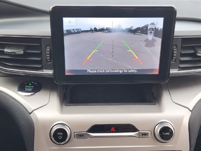 Used 2020 Ford Explorer XLT w/ Equipment Group 202A RWD image 18