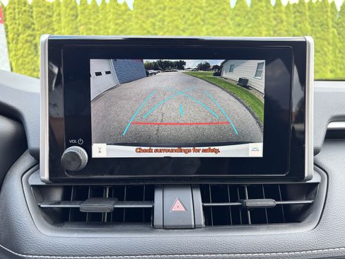 Certified 2024 Toyota RAV4 XLE AWD/4WD image 27