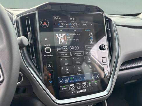 Used 2025 Subaru Crosstrek 2.5i Limited w/ Popular Package #3A image 19