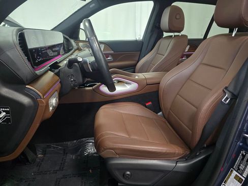 Used 2024 Mercedes-Benz GLE 350 GLE 350 w/ 3rd Row Seat Package image 13