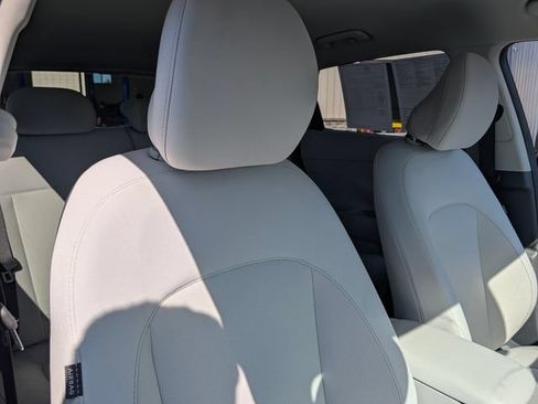 Used 2024 Hyundai Kona SEL FWD image 14