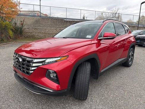 Certified 2023 Hyundai Tucson Limited image 3