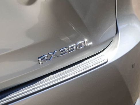 Used 2018 Lexus RX 350L FWD w/ Premium Package image 11