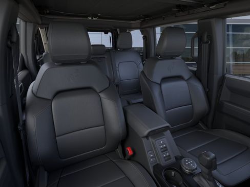 New 2026 Ford Bronco Badlands AWD/4WD image 10