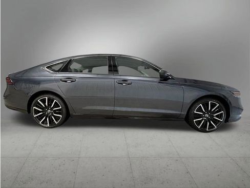 New 2026 Honda Accord Touring image 8