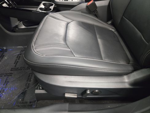 New 2025 Ford Mustang Mach-E Premium image 32