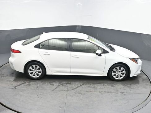 Used 2023 Toyota Corolla LE w/ Carpet Mat Package (TMS) FWD image 33