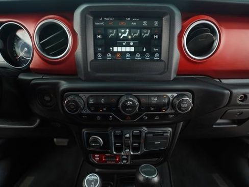 Used 2021 Jeep Gladiator Rubicon w/ LED Lighting Group image 27