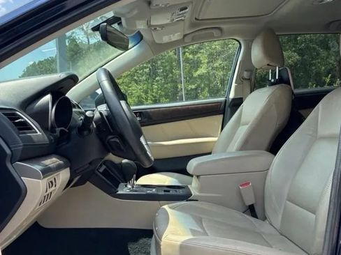 Used 2018 Subaru Outback 3.6R Limited AWD/4WD image 10