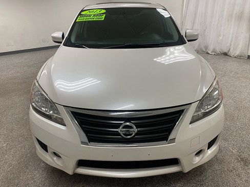 Used 2013 Nissan Sentra SR w/ Premium Pkg image 2