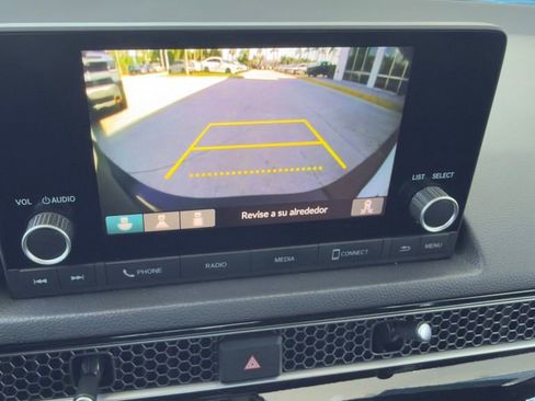 Used 2025 Honda Civic Sport image 26