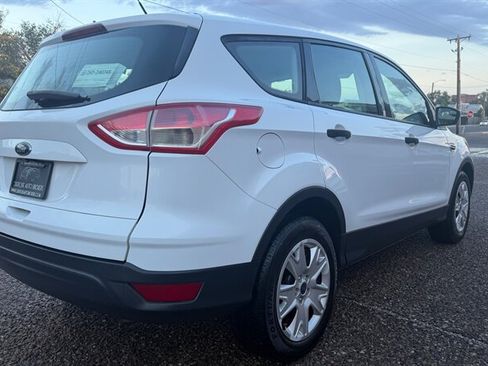 Used 2014 Ford Escape S FWD image 11