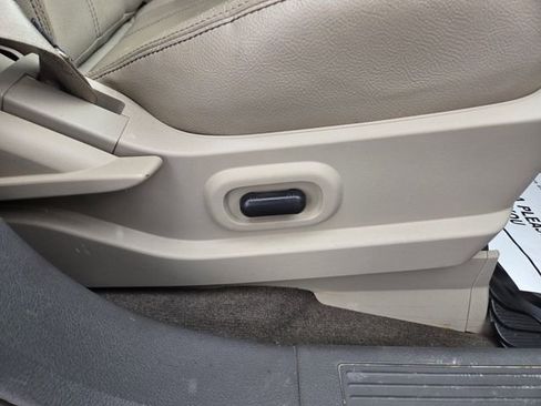 Used 2013 Ford Edge SEL image 34