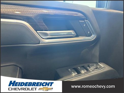 Used 2024 Chevrolet Silverado 1500 LT AWD/4WD image 11