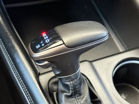 Used 2022 Dodge Durango SXT image 24