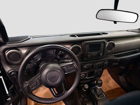 Used 2021 Jeep Wrangler Sport image 22