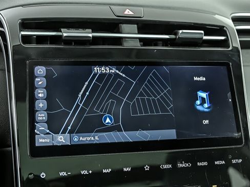 Used 2022 Hyundai Tucson Limited AWD/4WD image 25