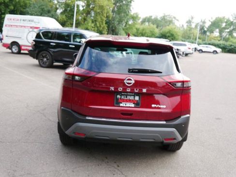 Certified 2023 Nissan Rogue SV AWD/4WD image 4