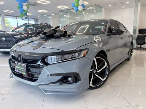 Used 2022 Honda Accord Sport image 1