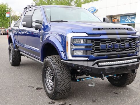 New 2026 Ford F250 Lariat w/ Black Appearance Package AWD/4WD image 2